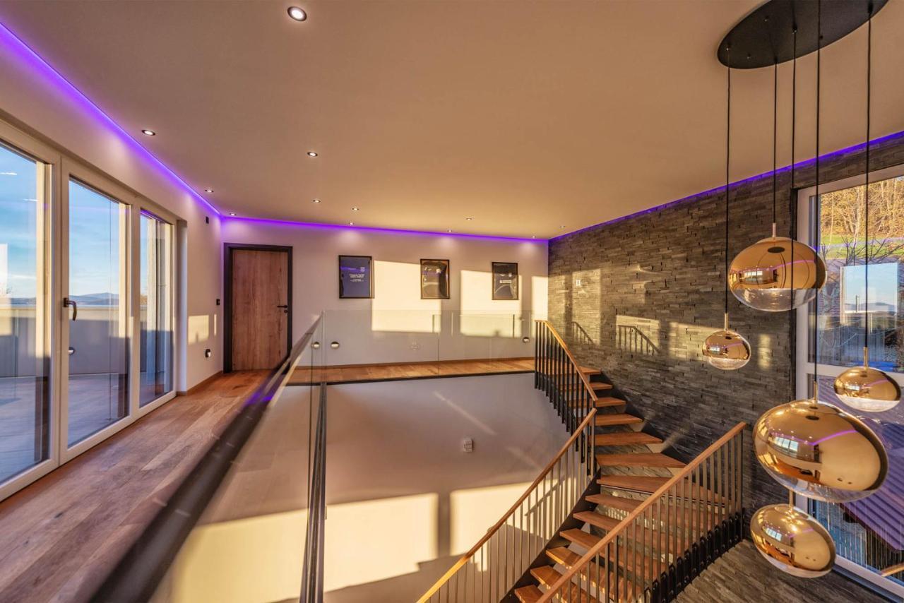 Moderne Villa mit Whirlpool und Heimkino Waldkirchen Exterior foto